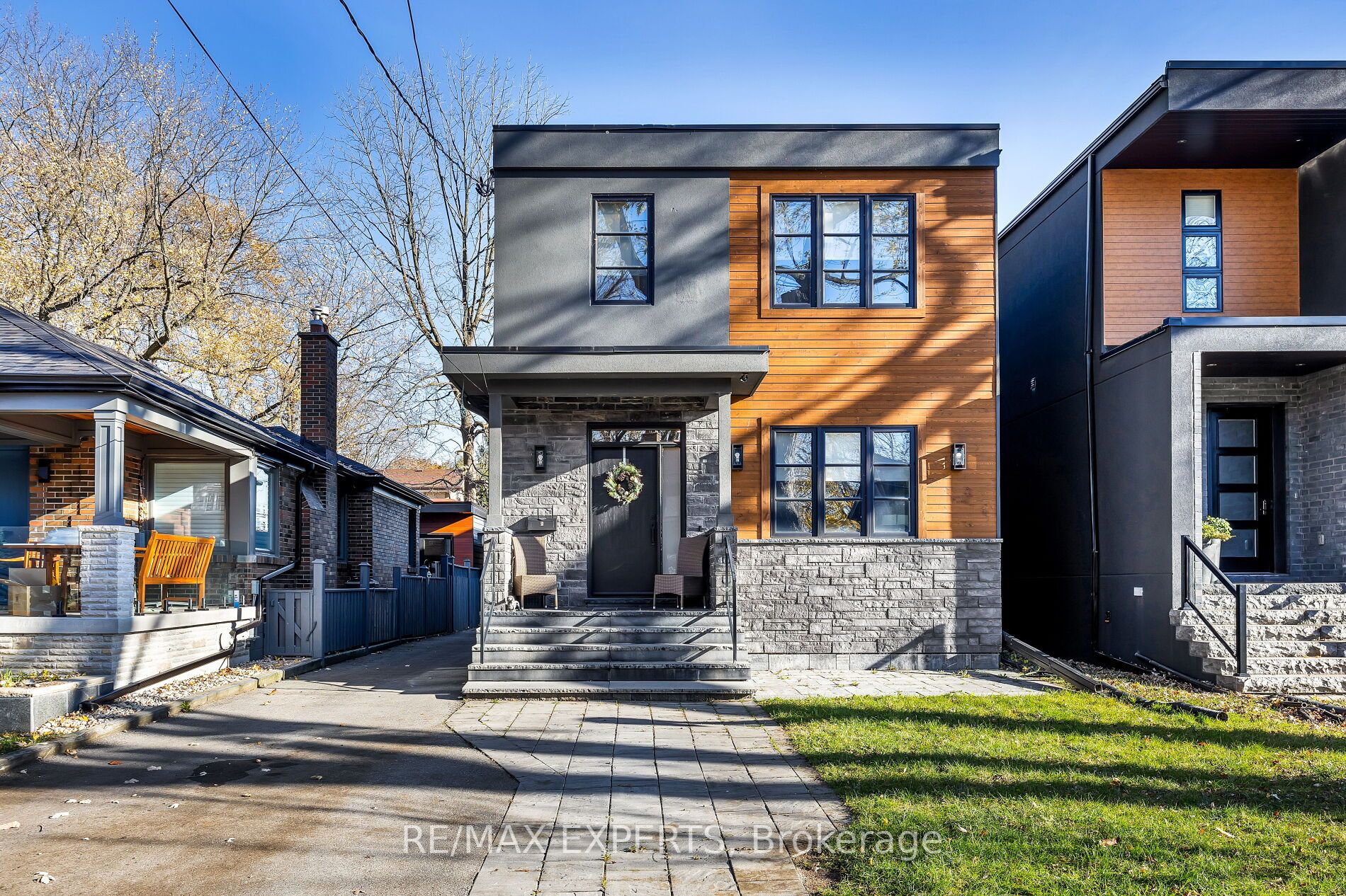 5 Dartmouth Cres