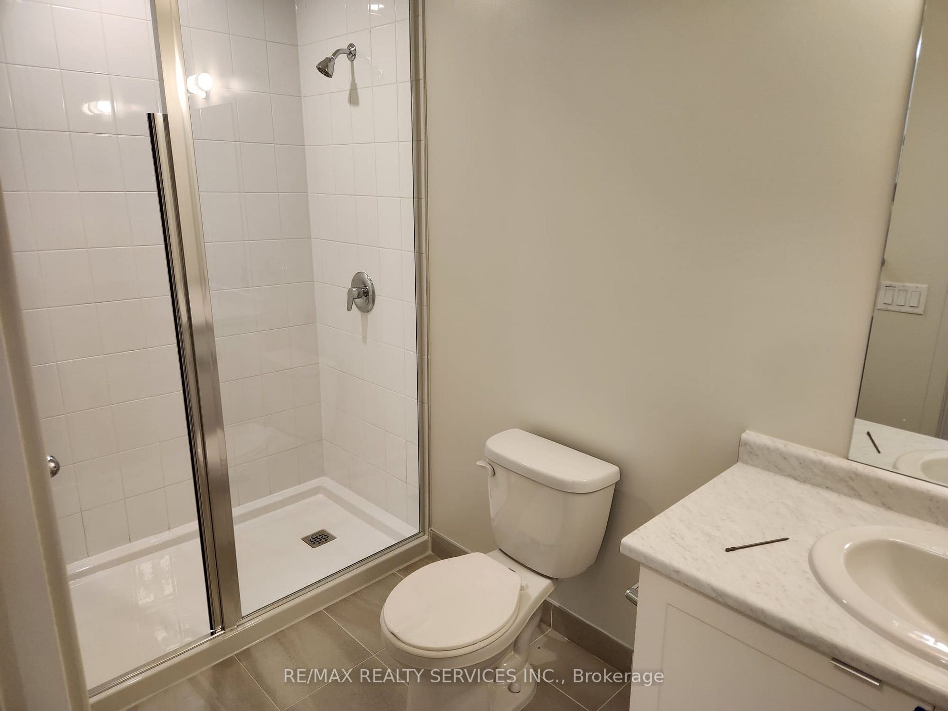 62 Sky Harbour Dr, #411