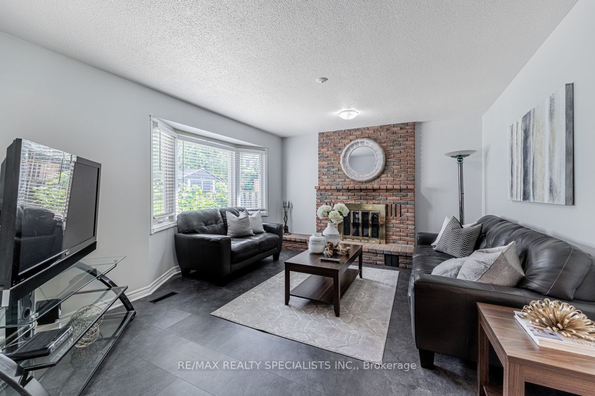 2278 Middlesmoor Cres
