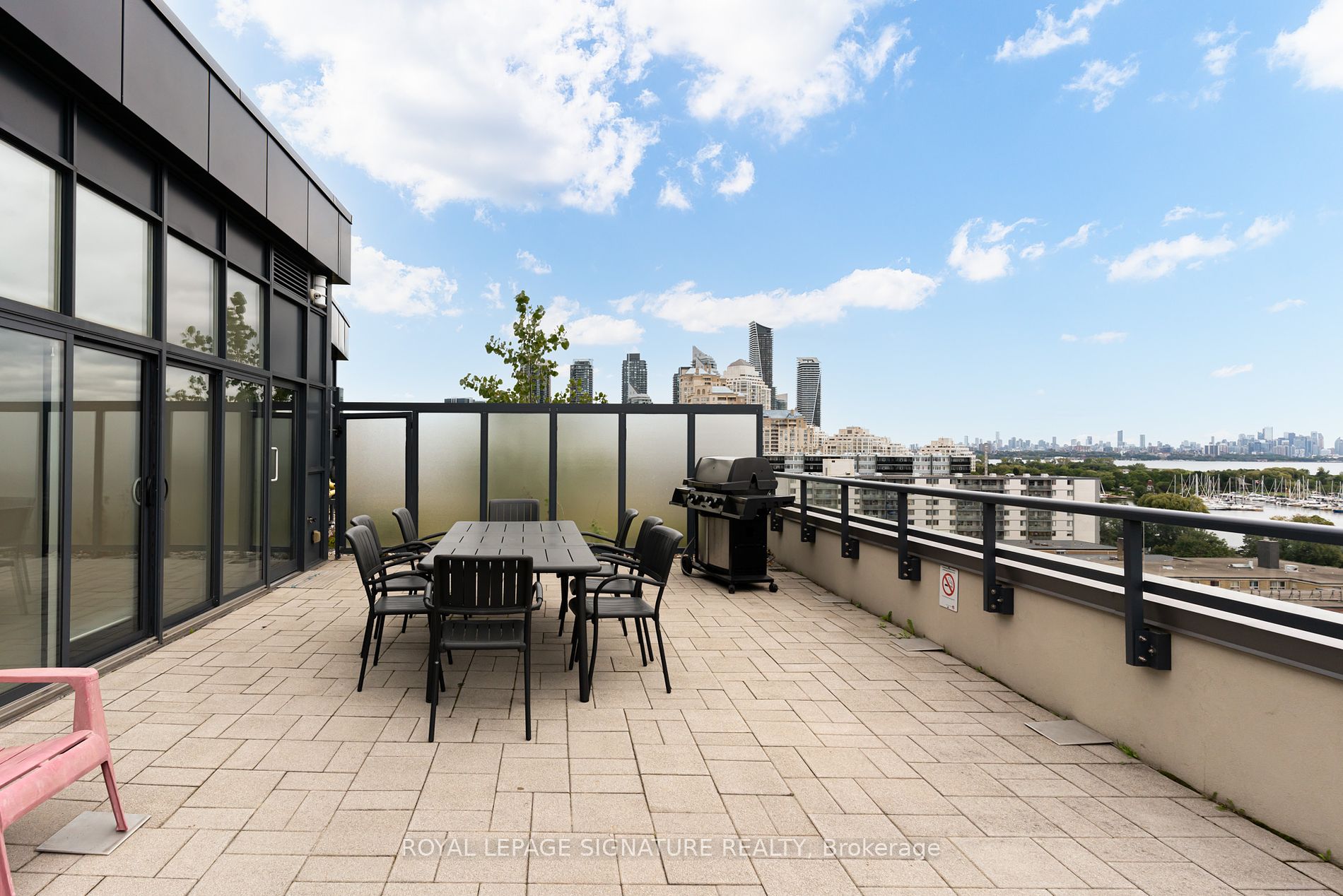 11 Superior Avenue, #504