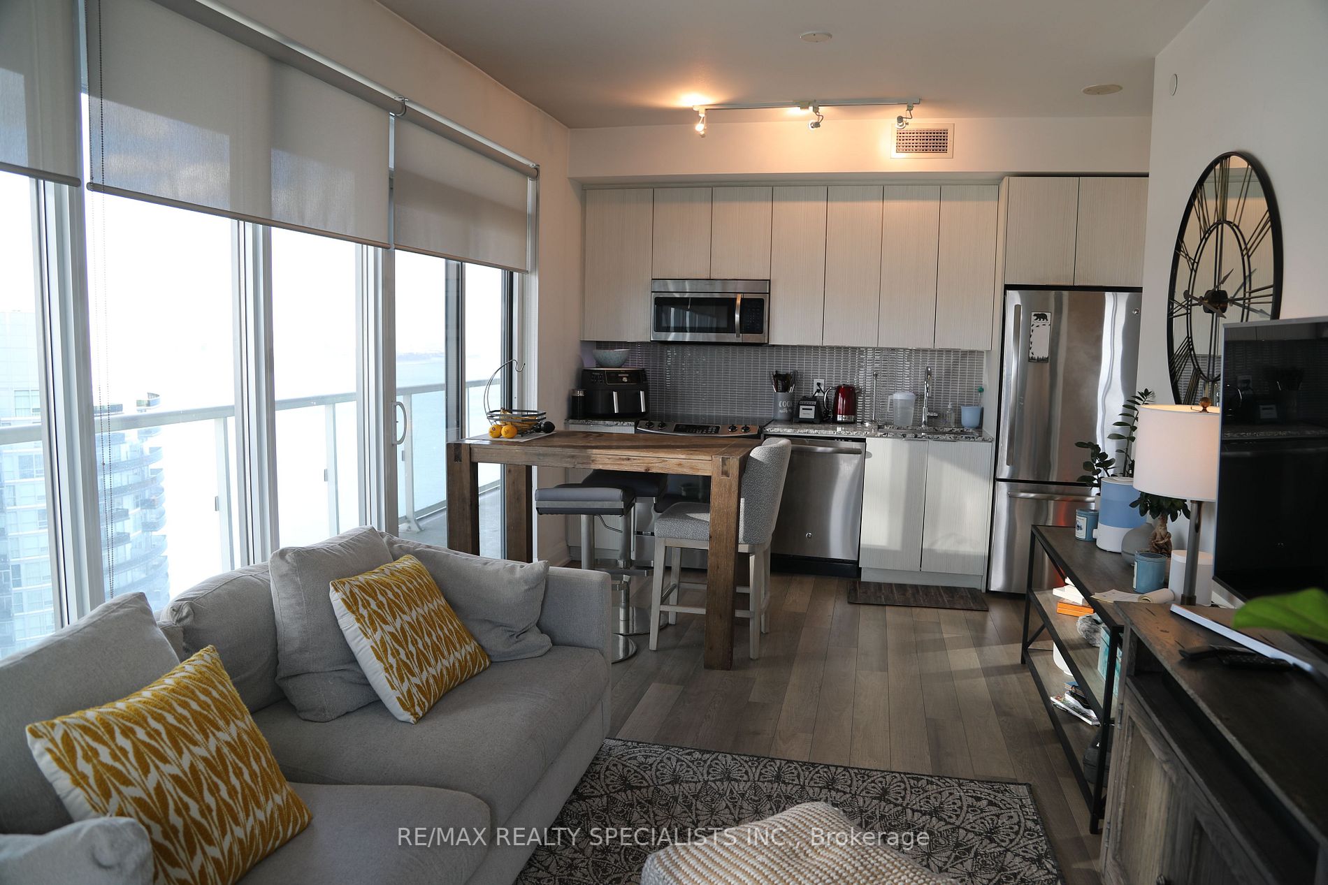 56 Annie Craig Dr, #3408
