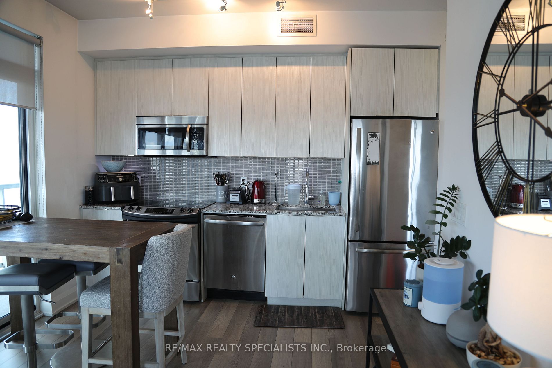 56 Annie Craig Dr, #3408