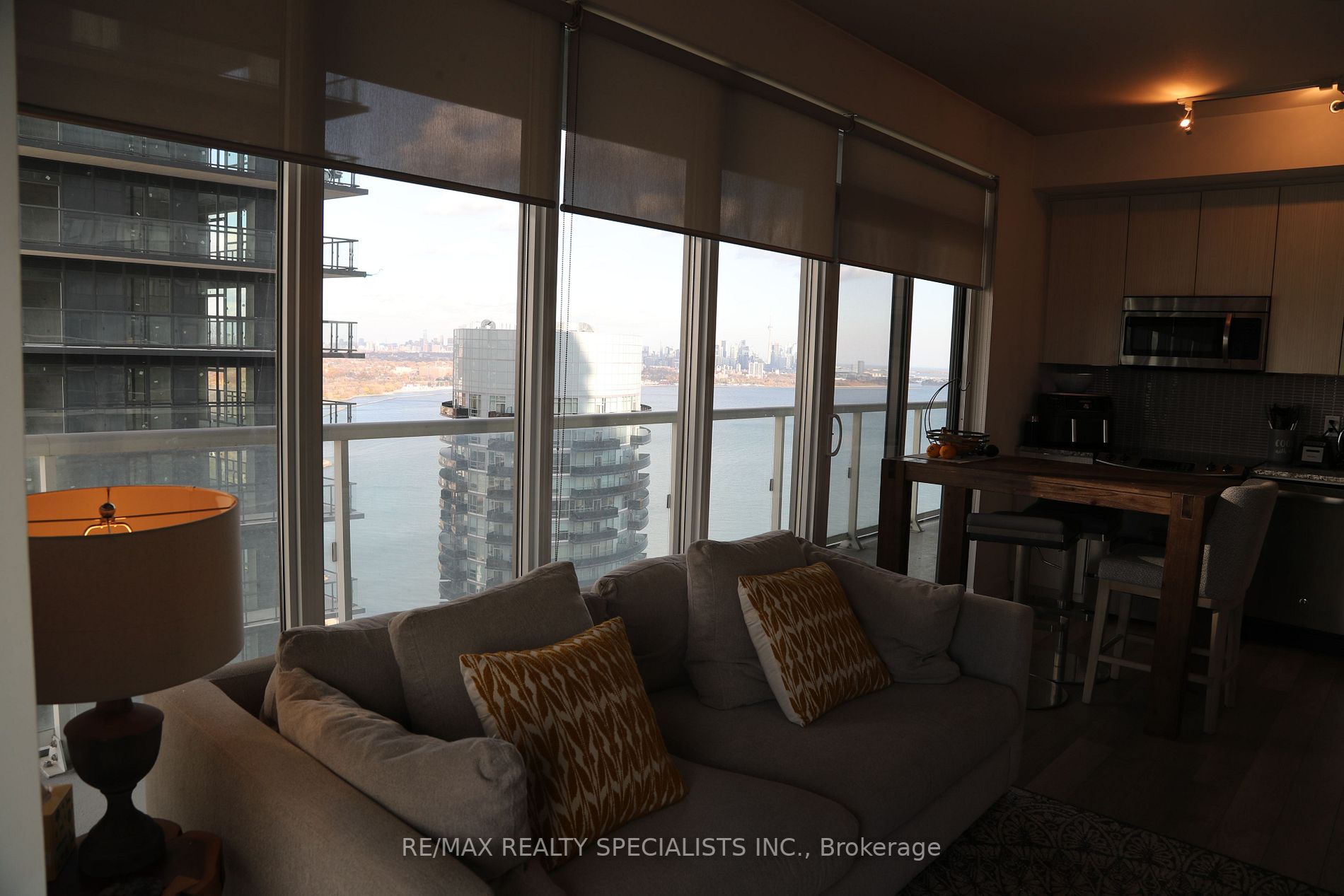 56 Annie Craig Dr, #3408