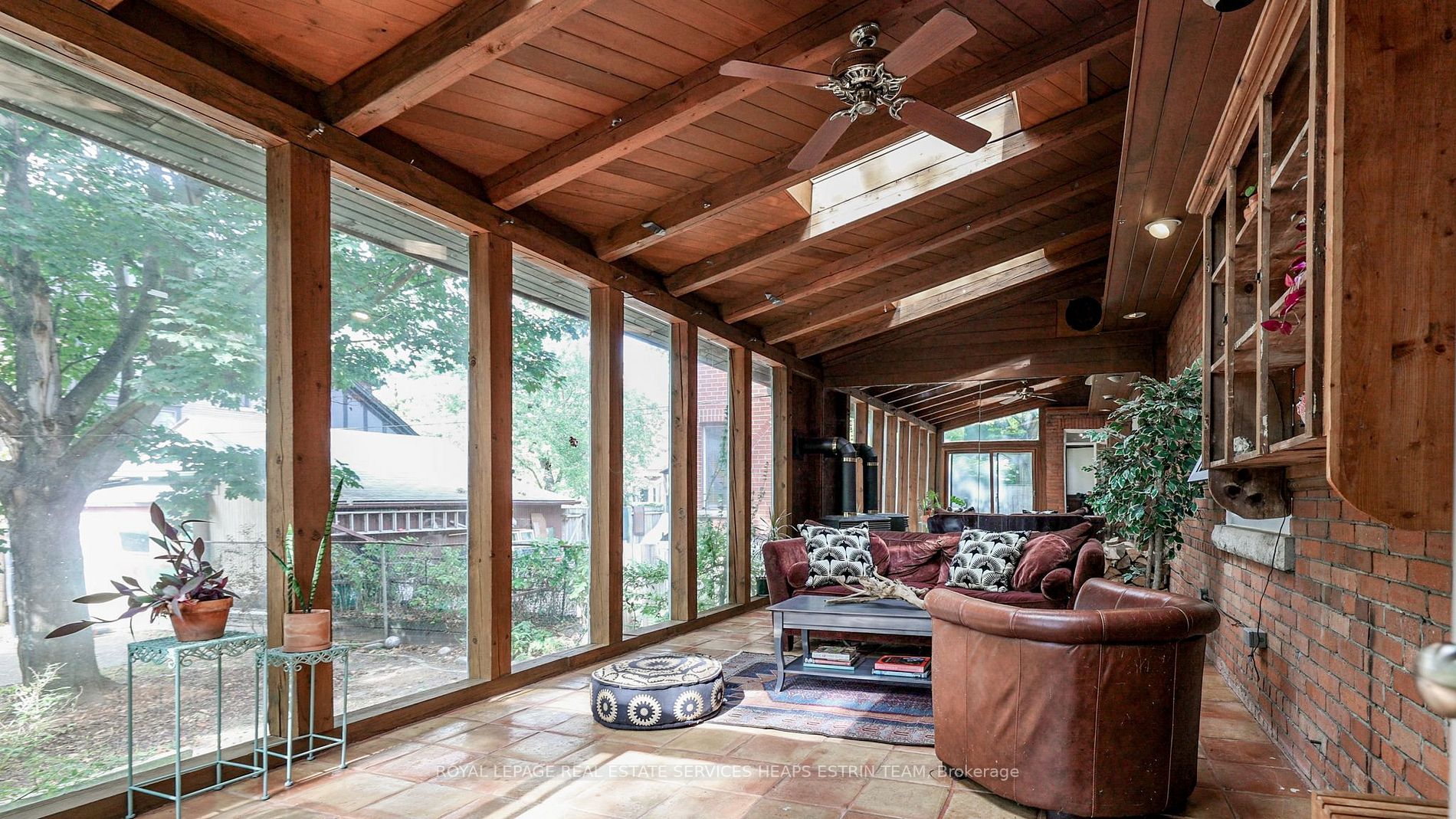 292 Indian Rd