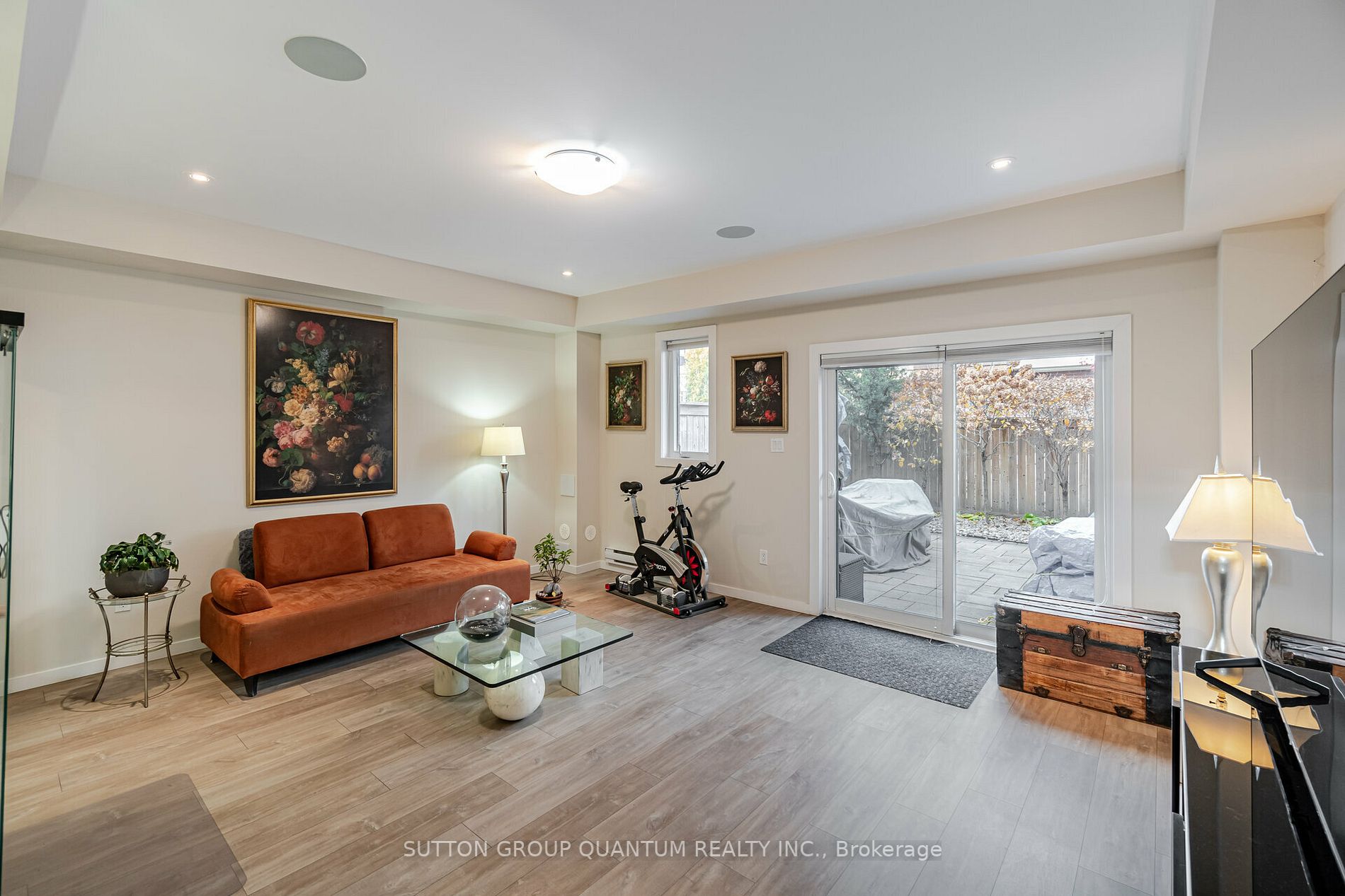 467 Nautical Blvd