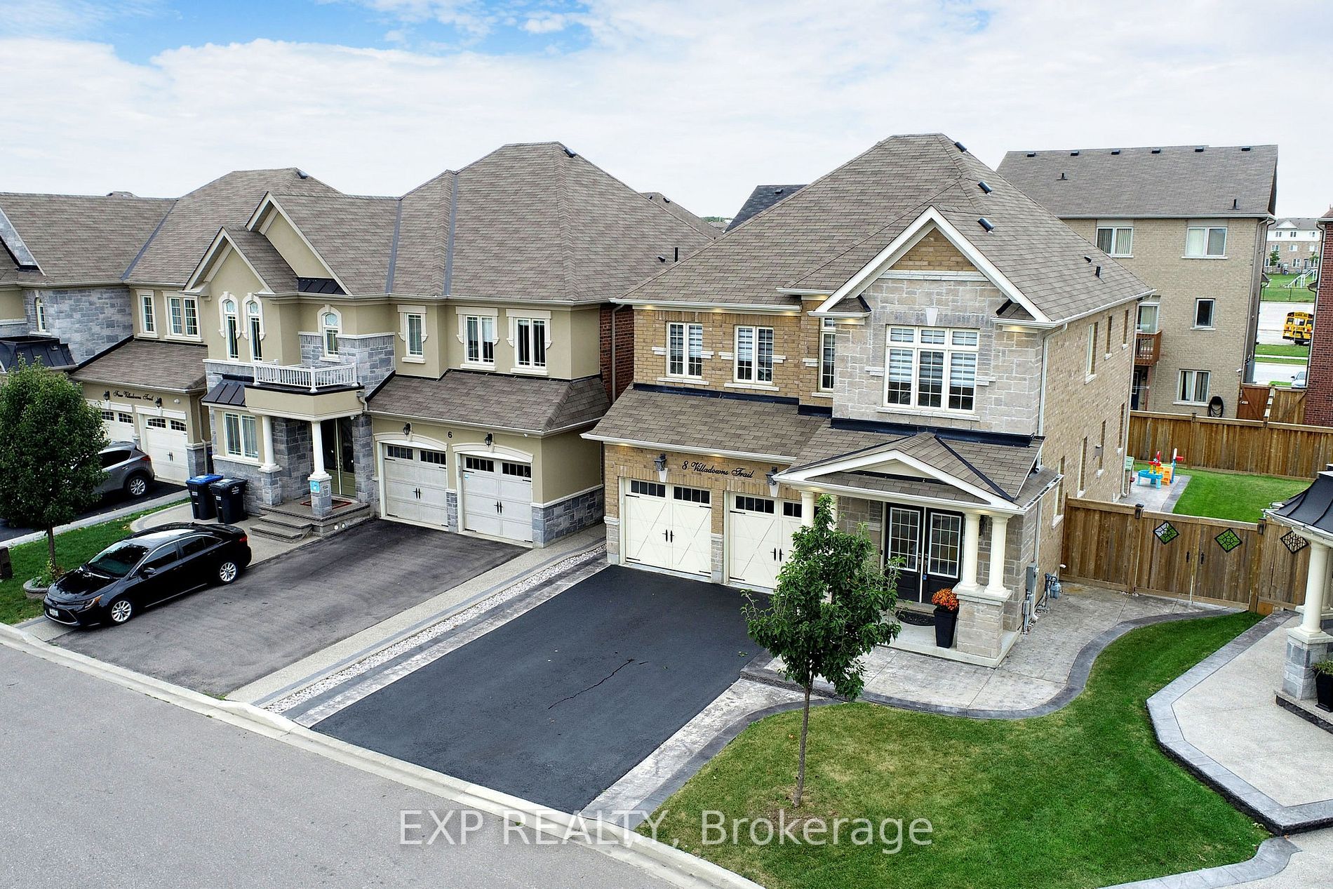 8 Villadowns Tr