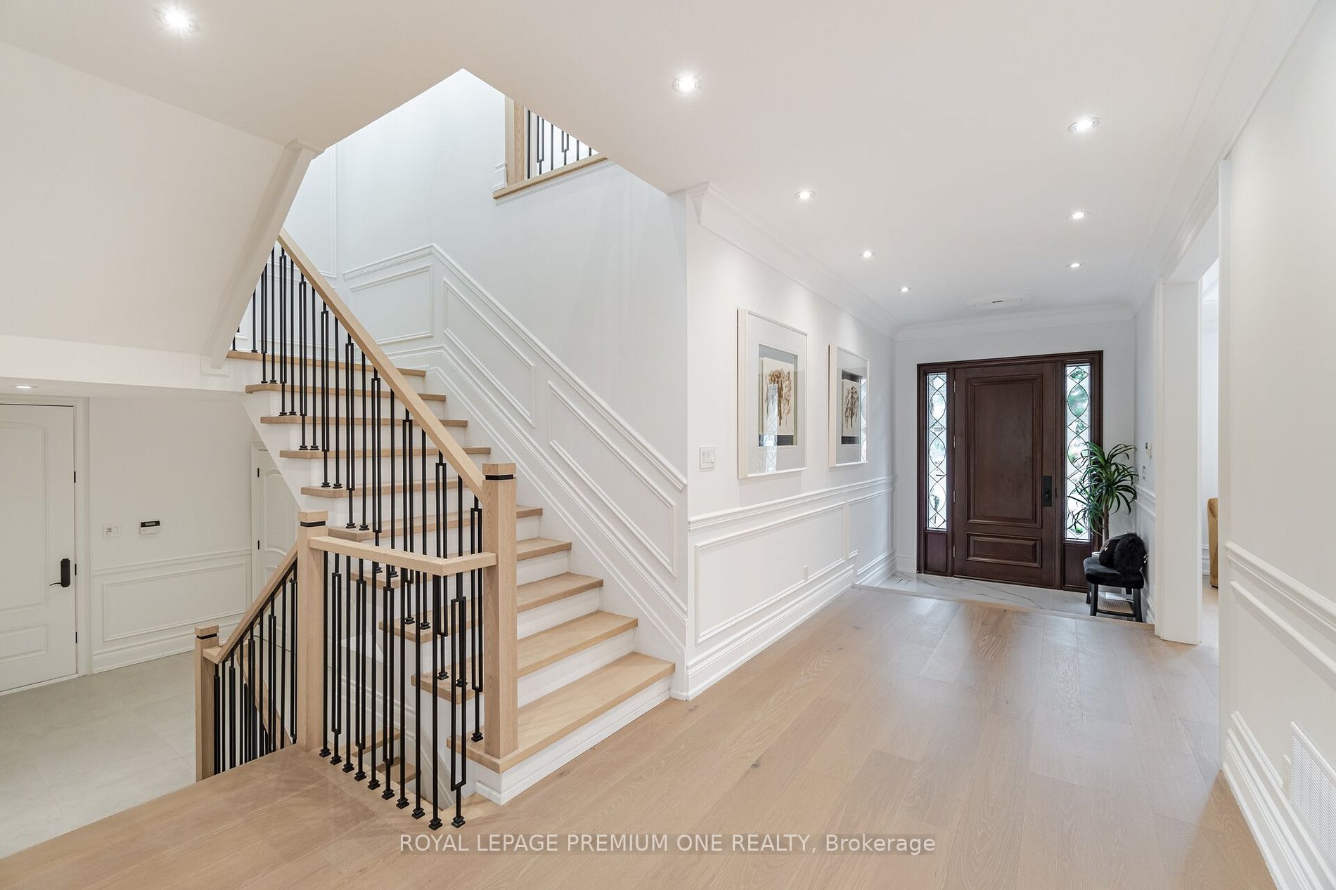 37 Eastglen Cres