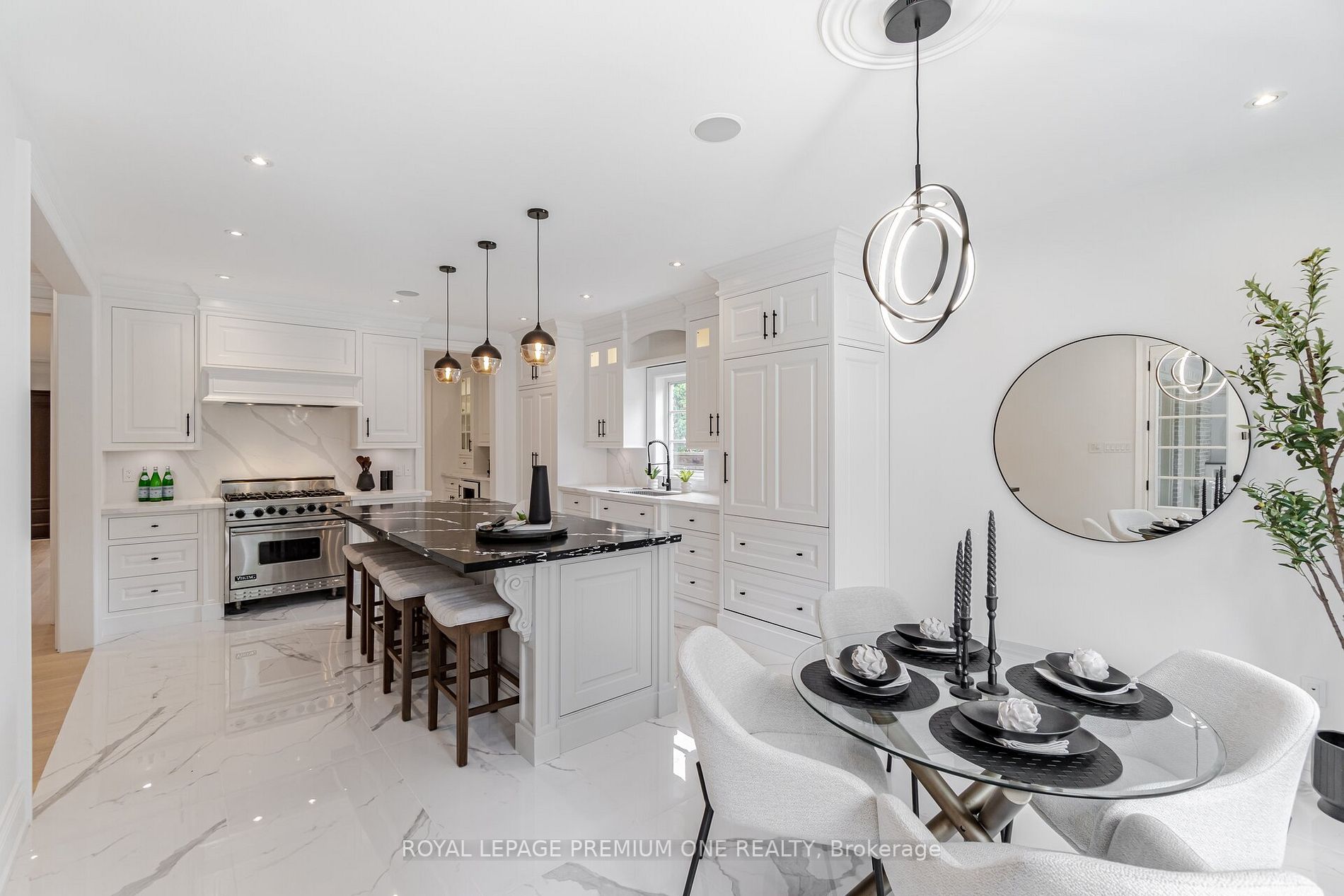 37 Eastglen Cres