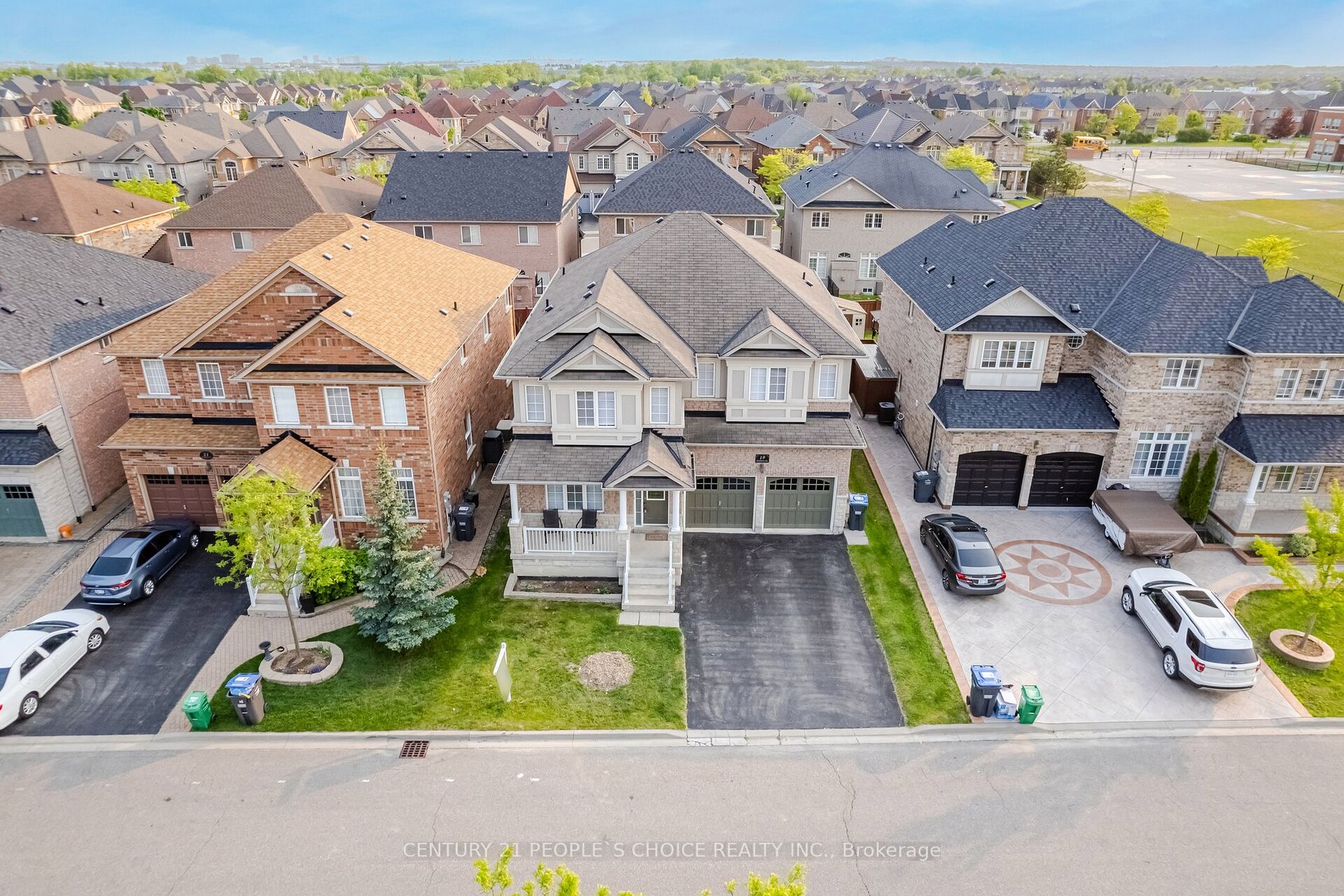 19 Dovehaven Cres