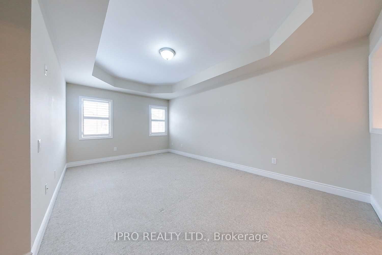 3329 Mistwell Cres