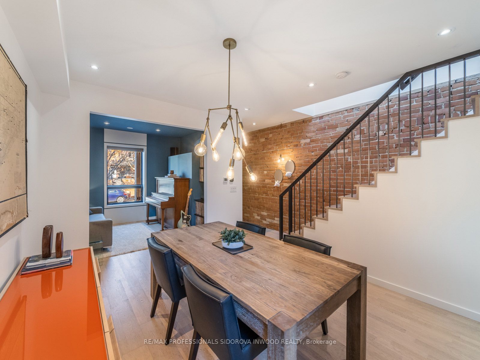 53 Humberside Ave