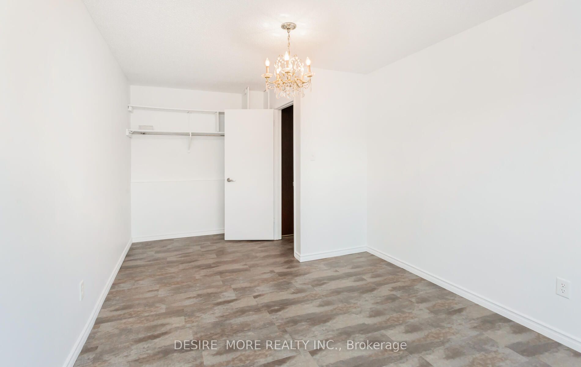 10 Merton Rd