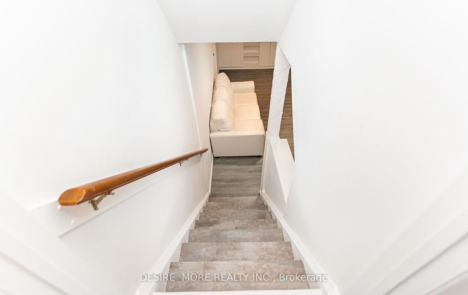 10 Merton Rd
