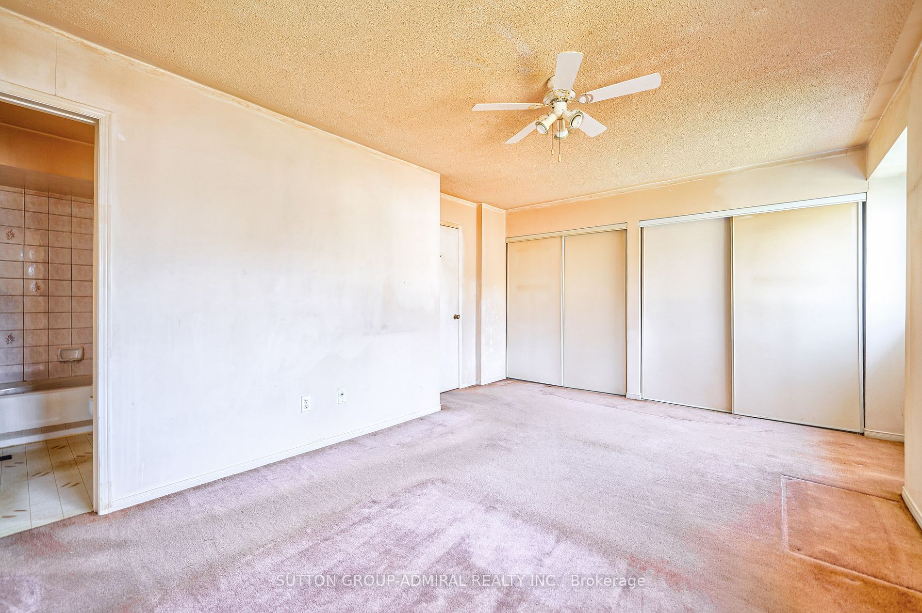 83 Wickstead Crt, #44