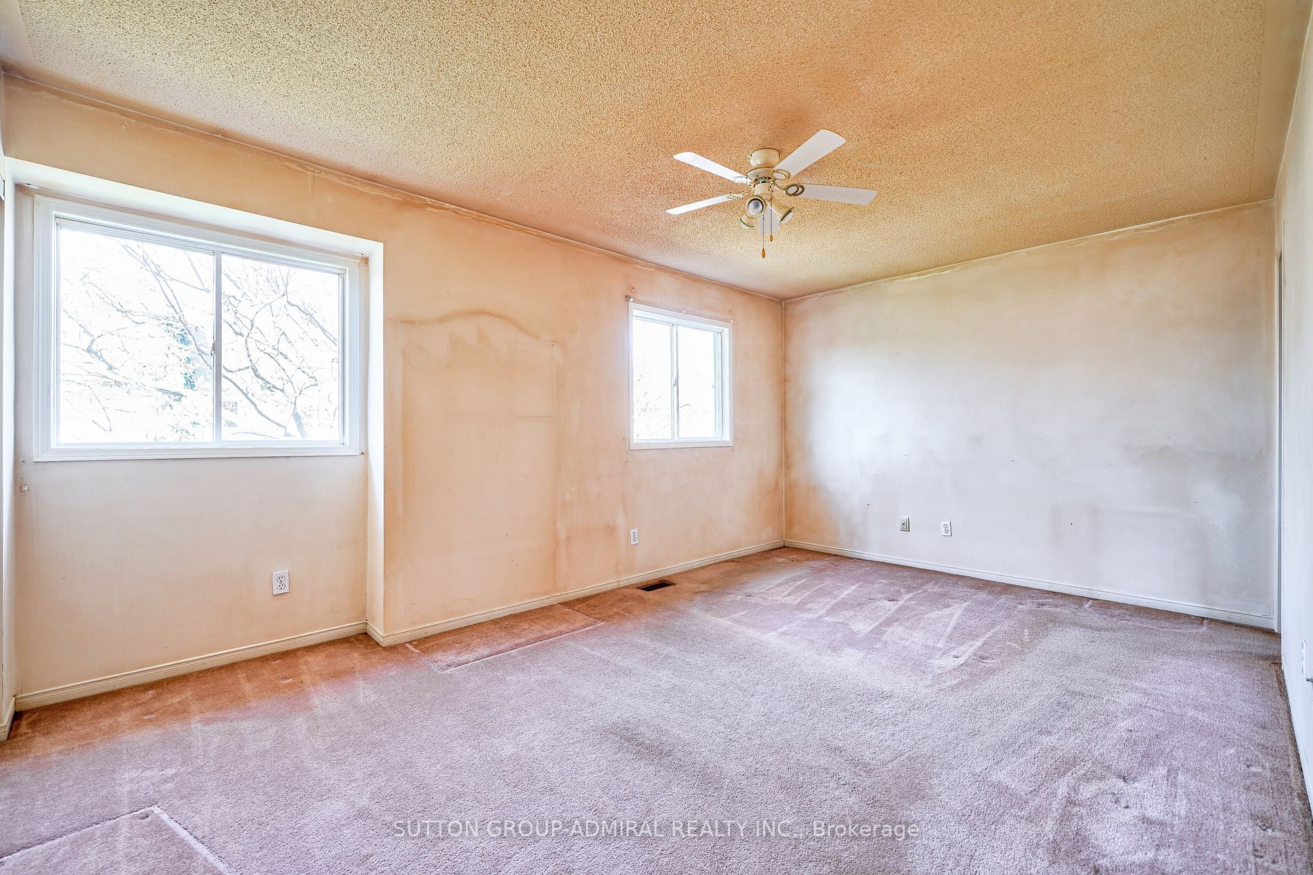 83 Wickstead Crt, #44