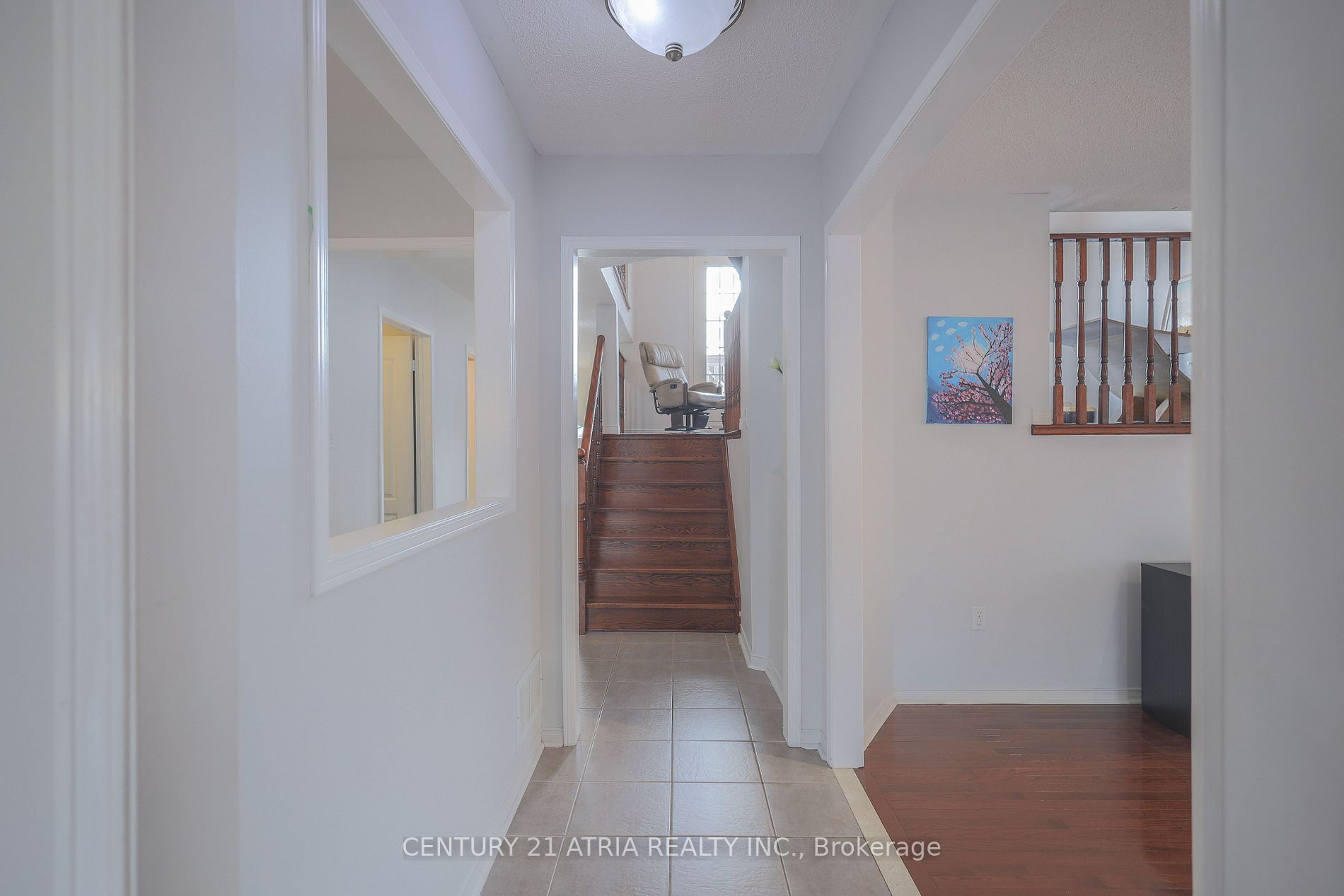 3 Poplar Plains Rd W
