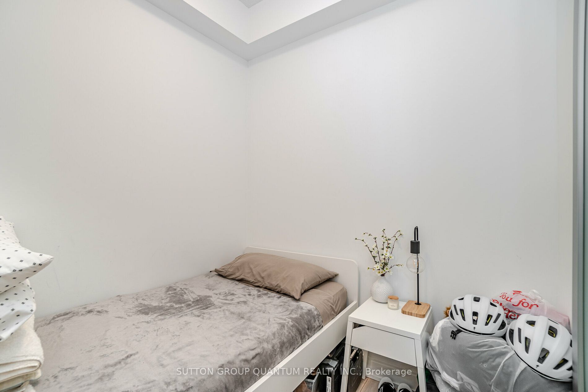 70 Annie Craig Dr, #4003