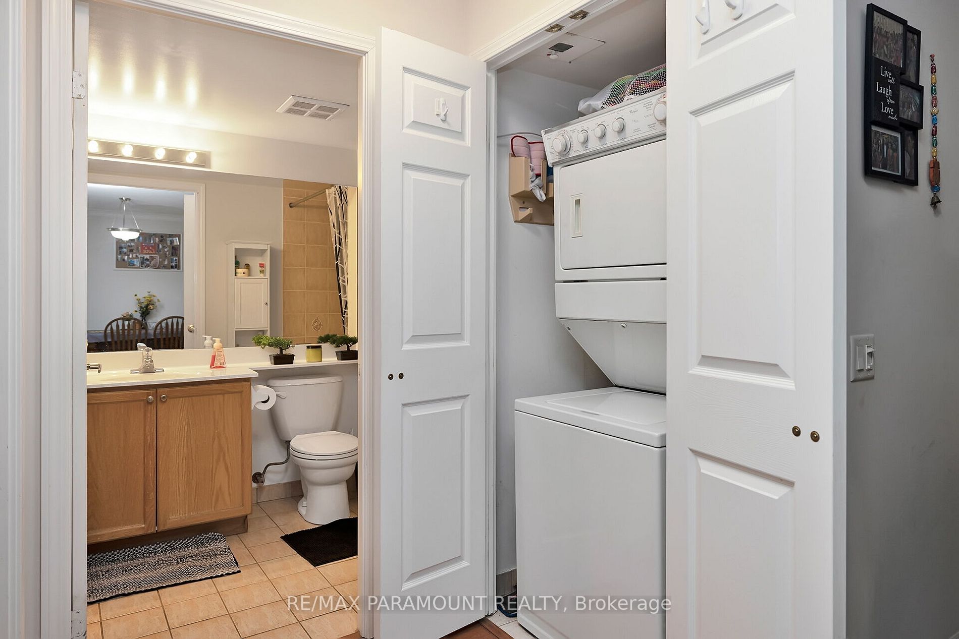 25 Kingsbridge Garden Circ, #2127