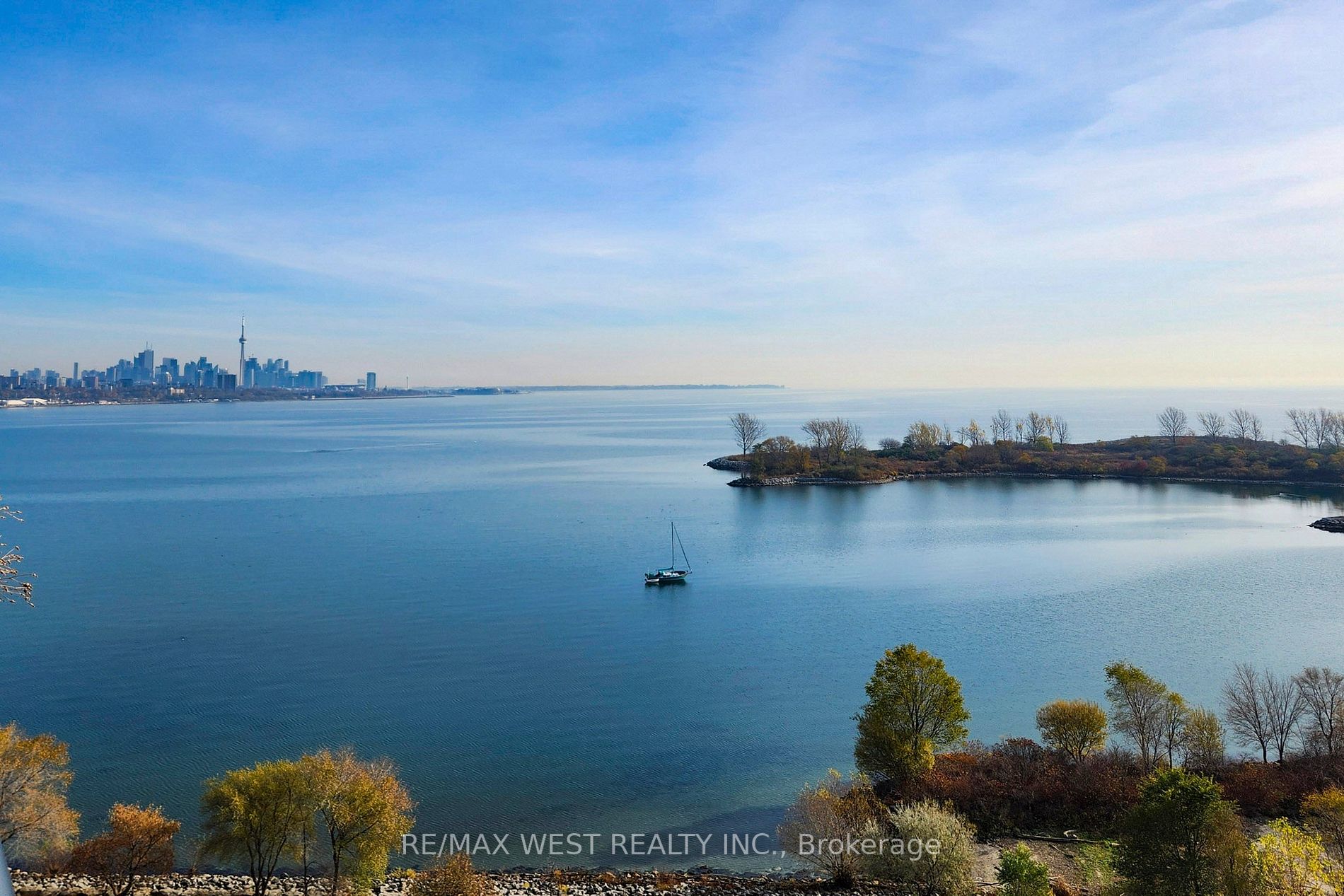 80 Marine Parade Dr, #1004
