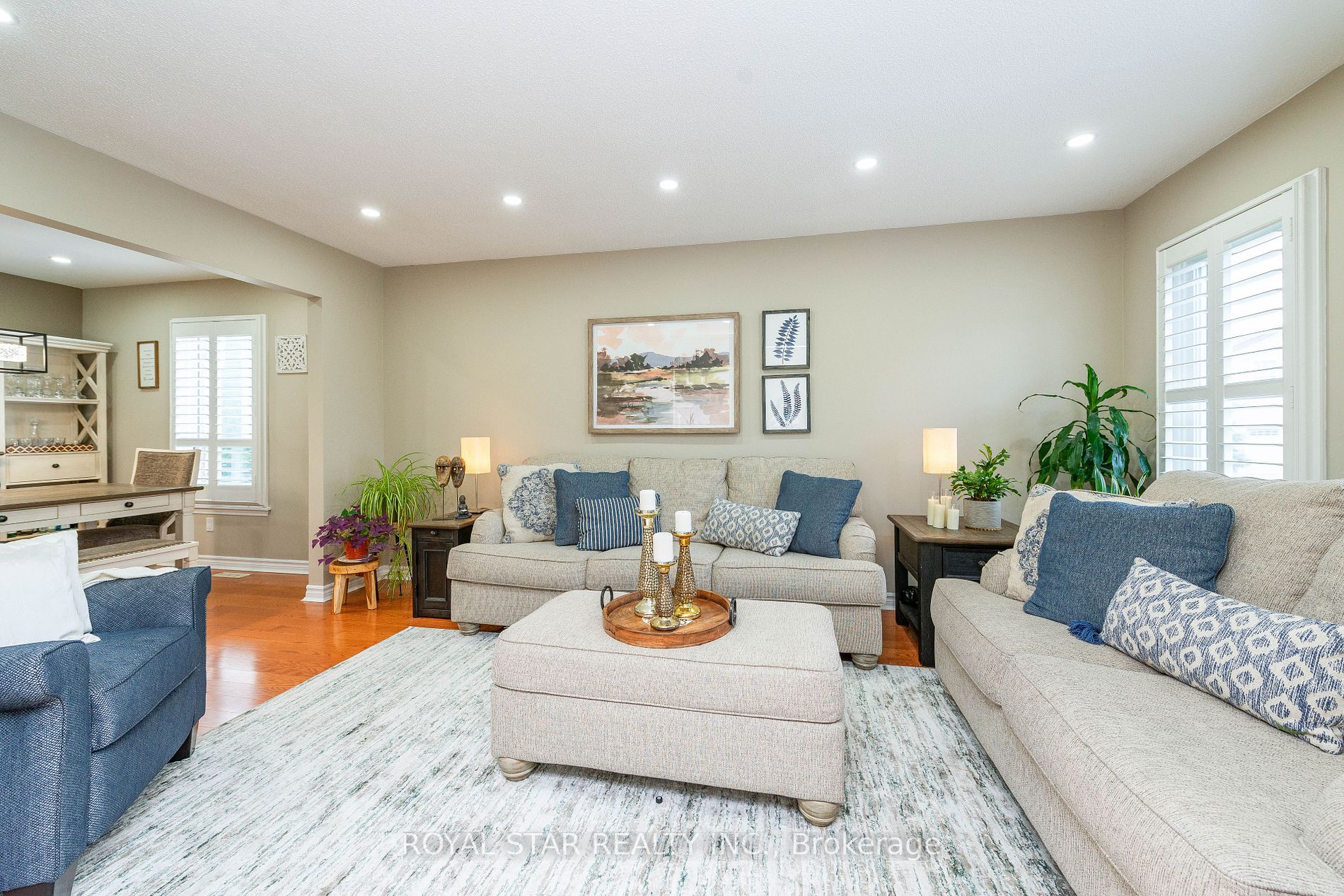 1 Nimrod Cres