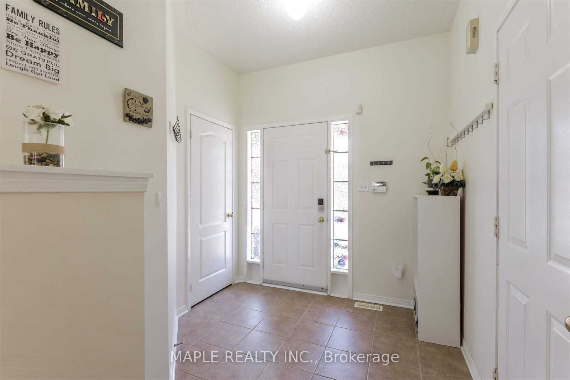 48 Trumpet Valley Blvd