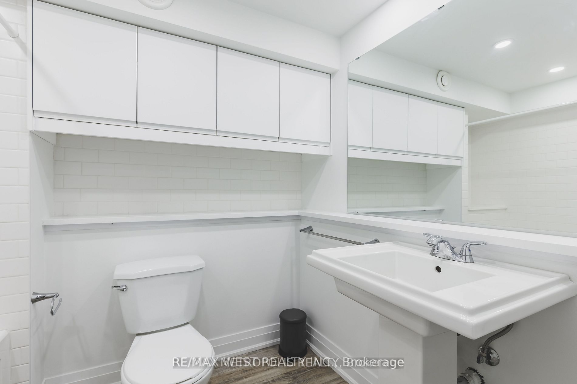 210 Fern Ave, #Bsmt