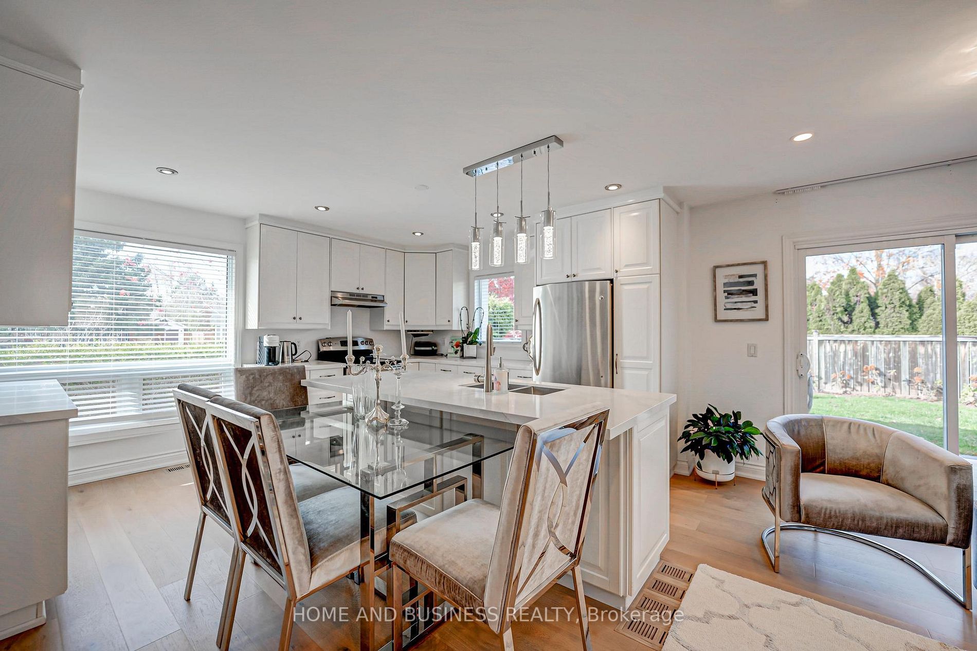 1354 Pinegrove Rd