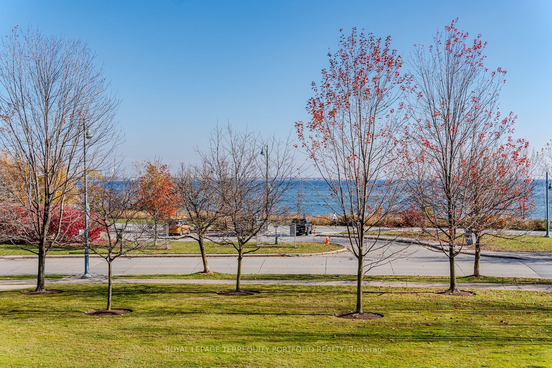 2095 Lake Shore Blvd W, #115
