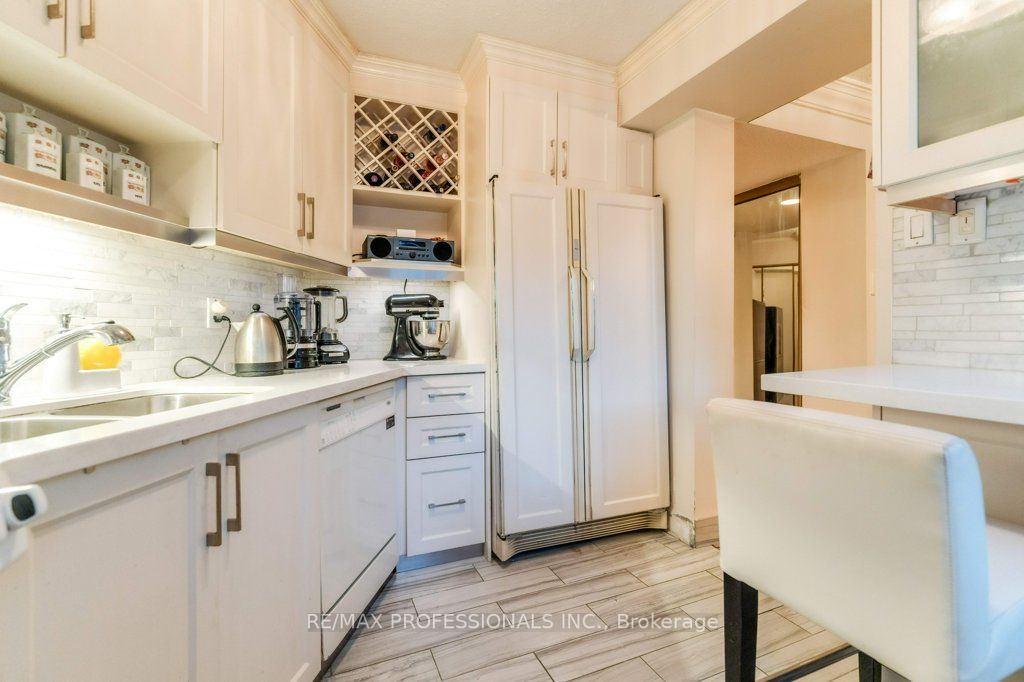 296 Mill Rd, #G9