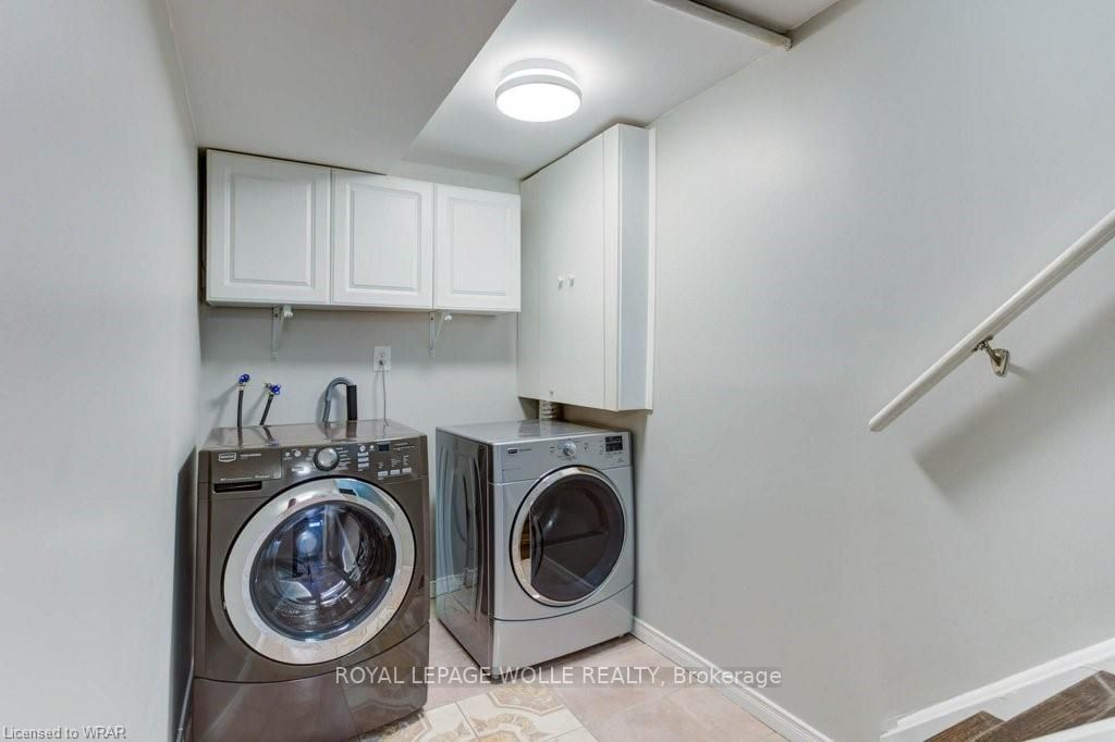 19 Secord Cres