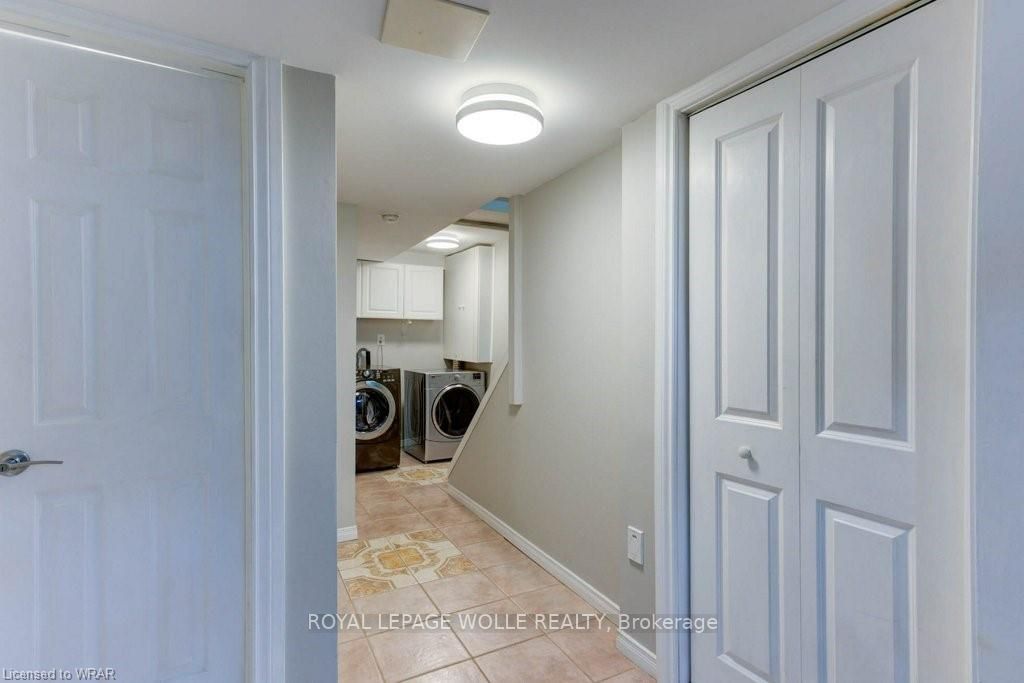 19 Secord Cres