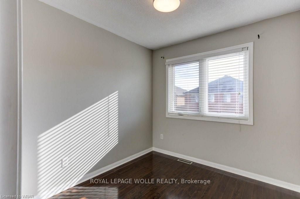 19 Secord Cres