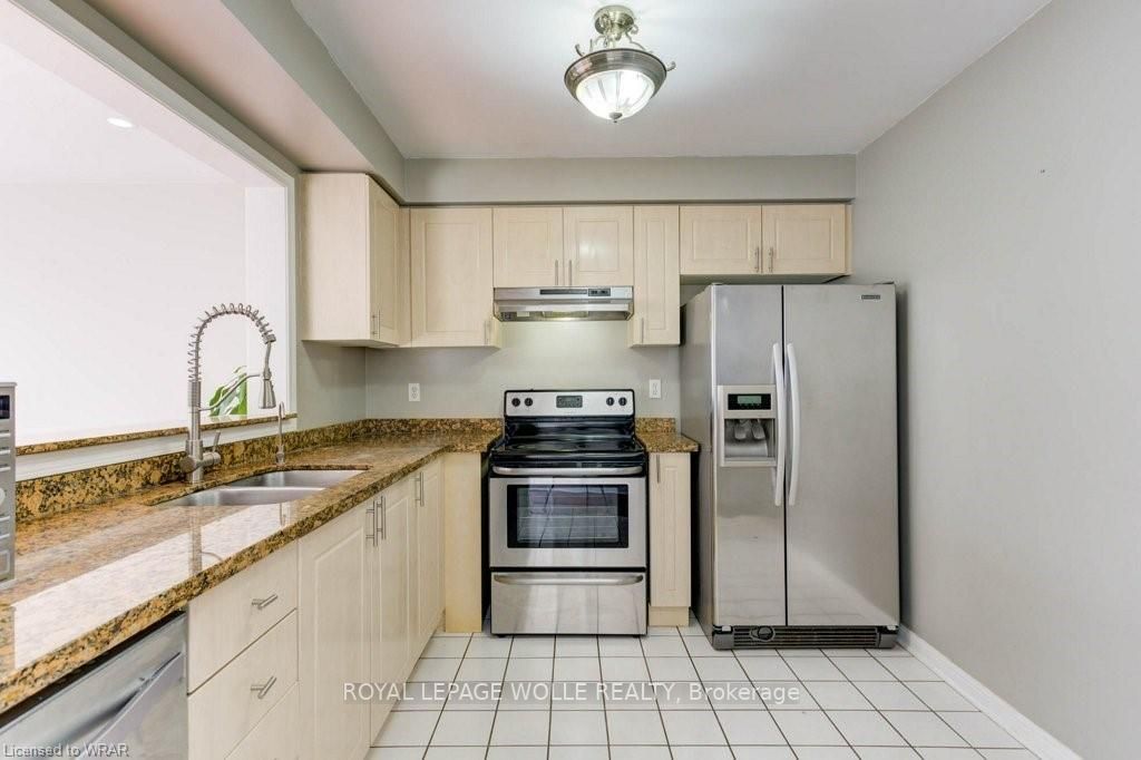 19 Secord Cres