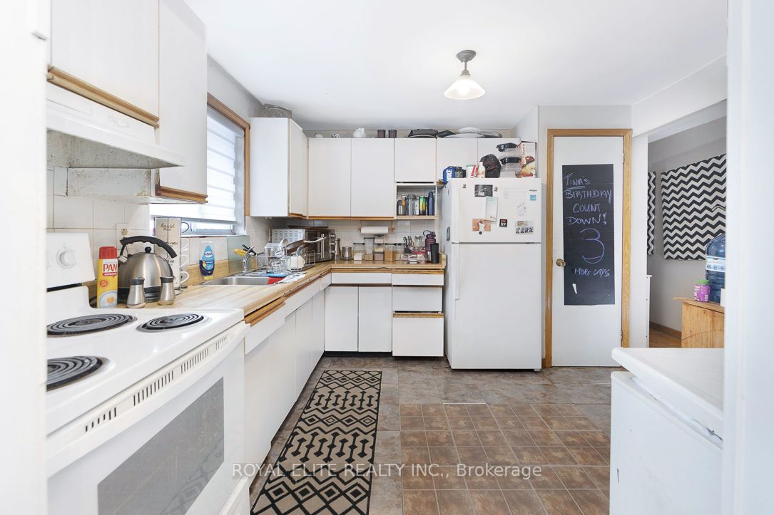 25 Haggert Ave S