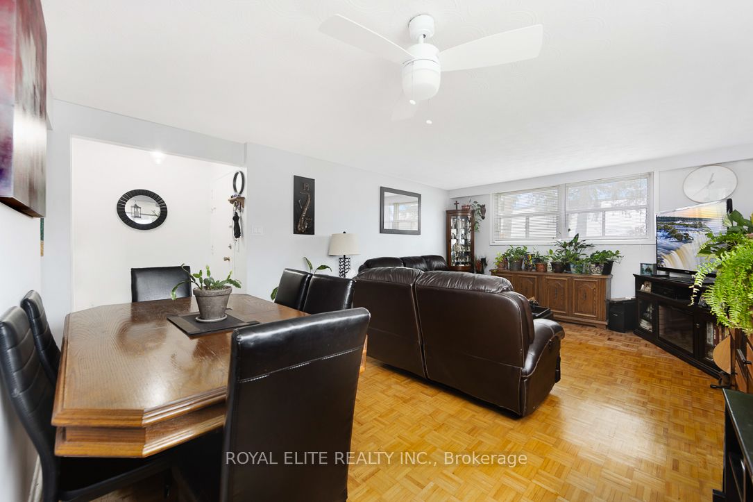 25 Haggert Avenue S