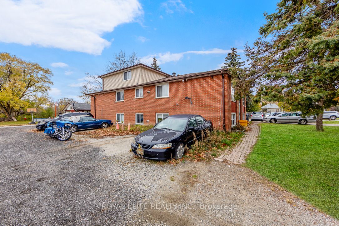 25 Haggert Ave S