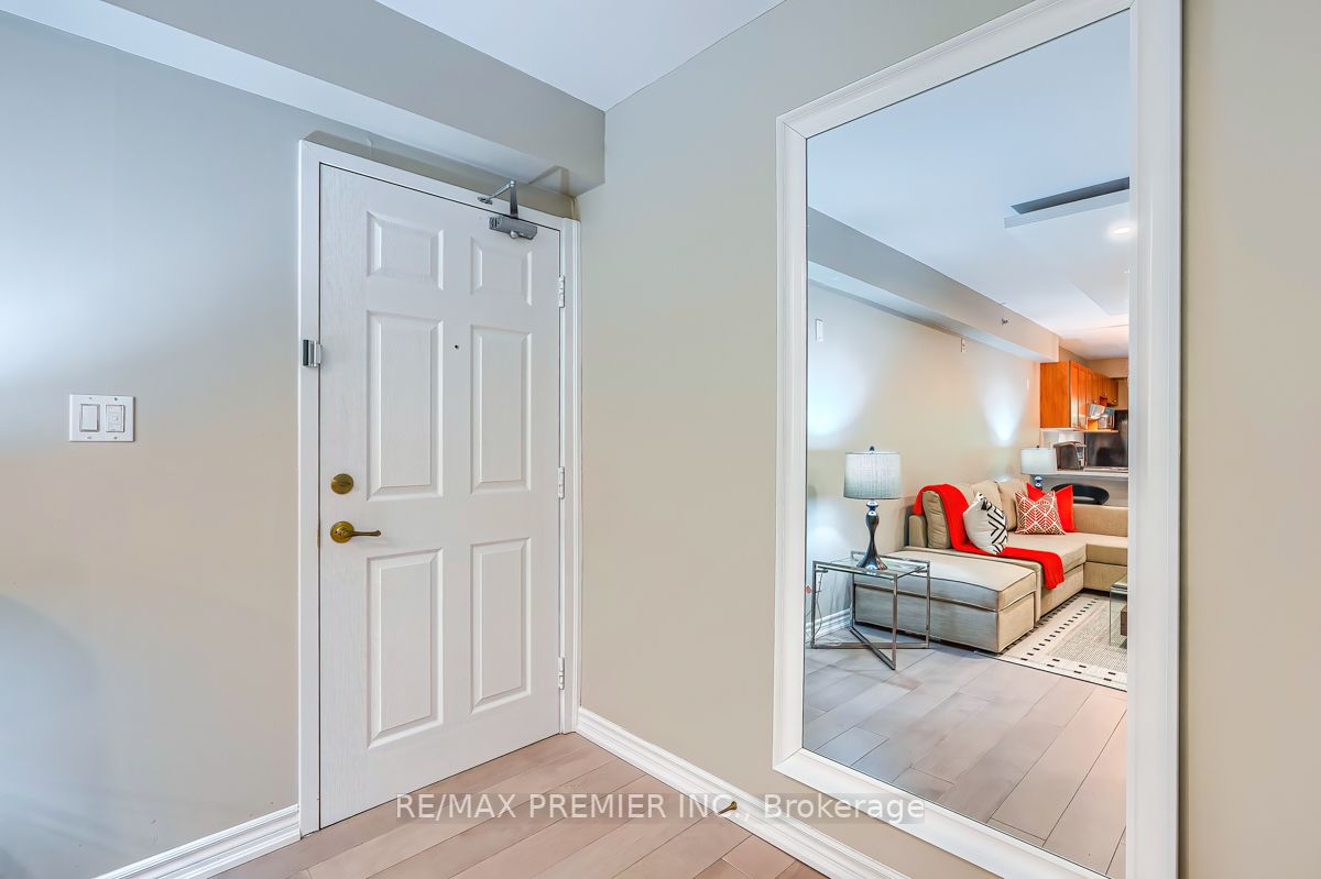 2085 Appleby Line, #205