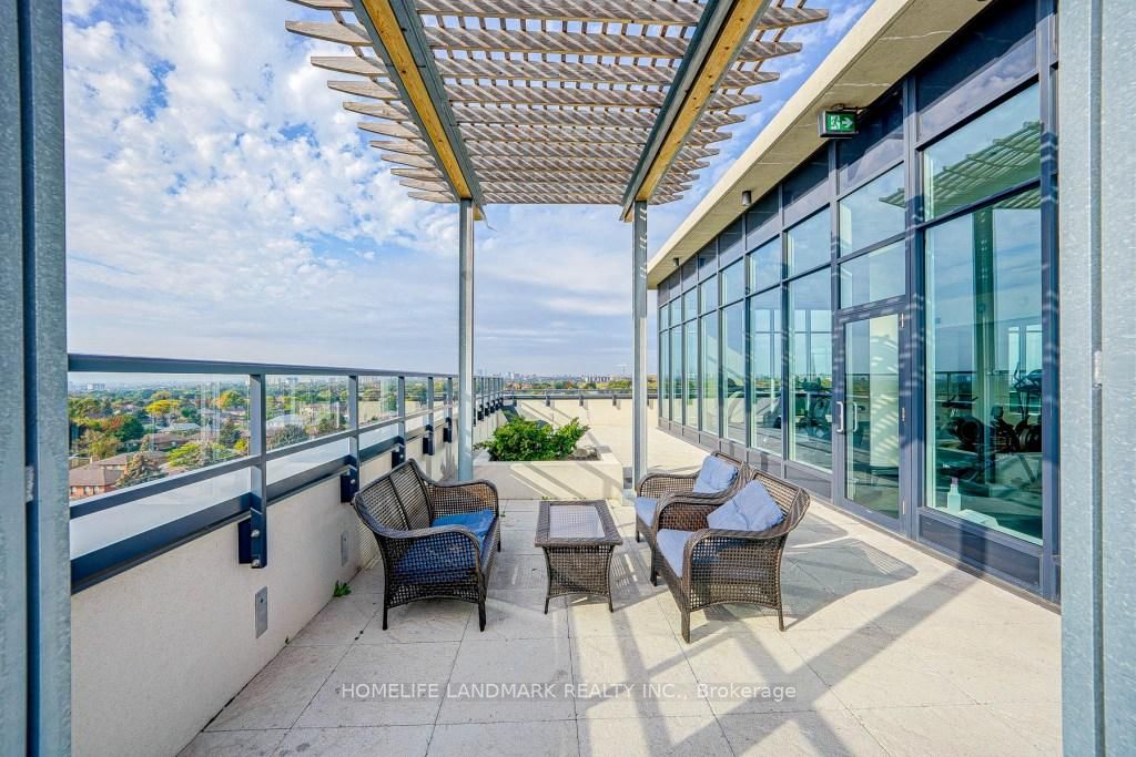 2800 Keele St, #222