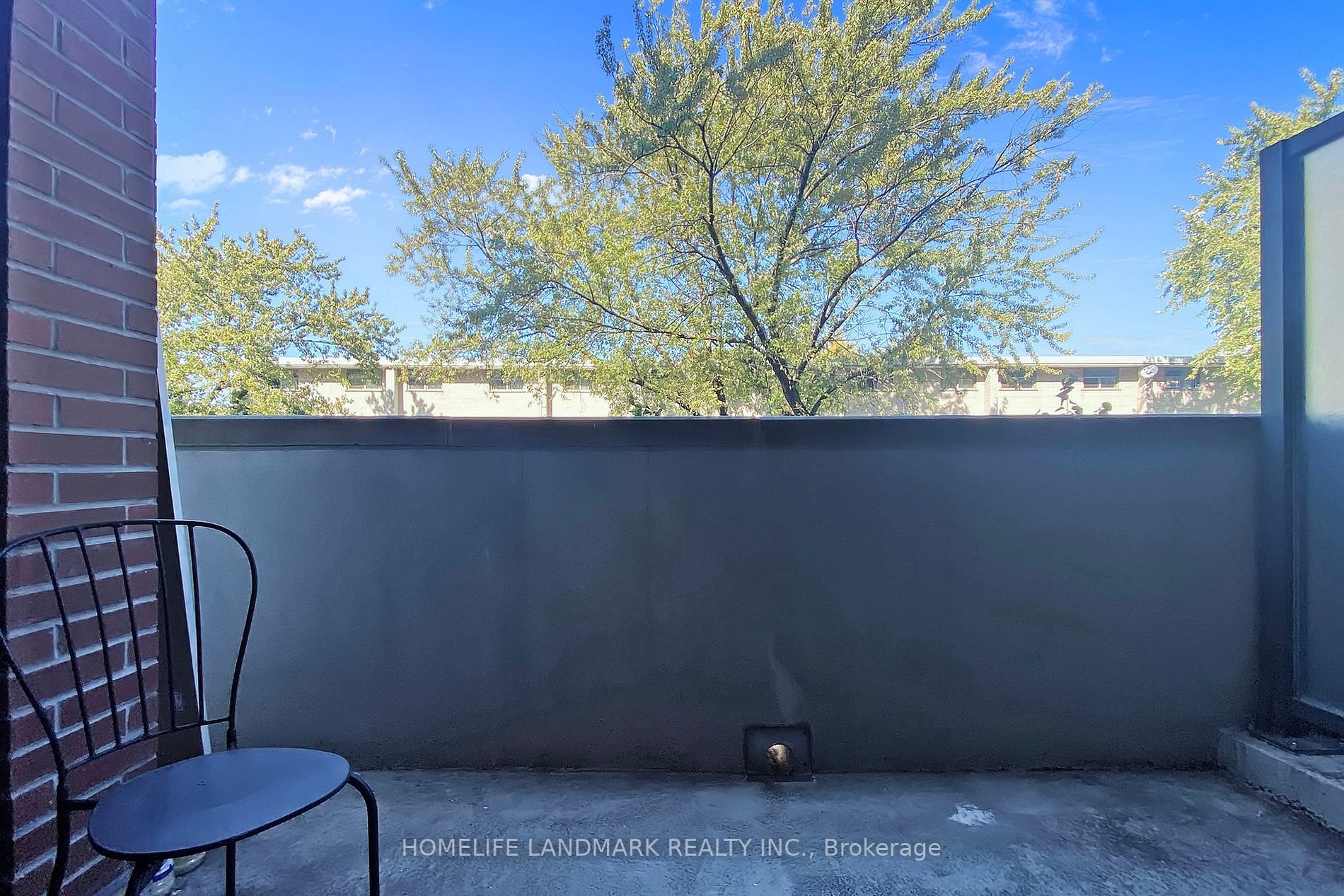 2800 Keele St, #222