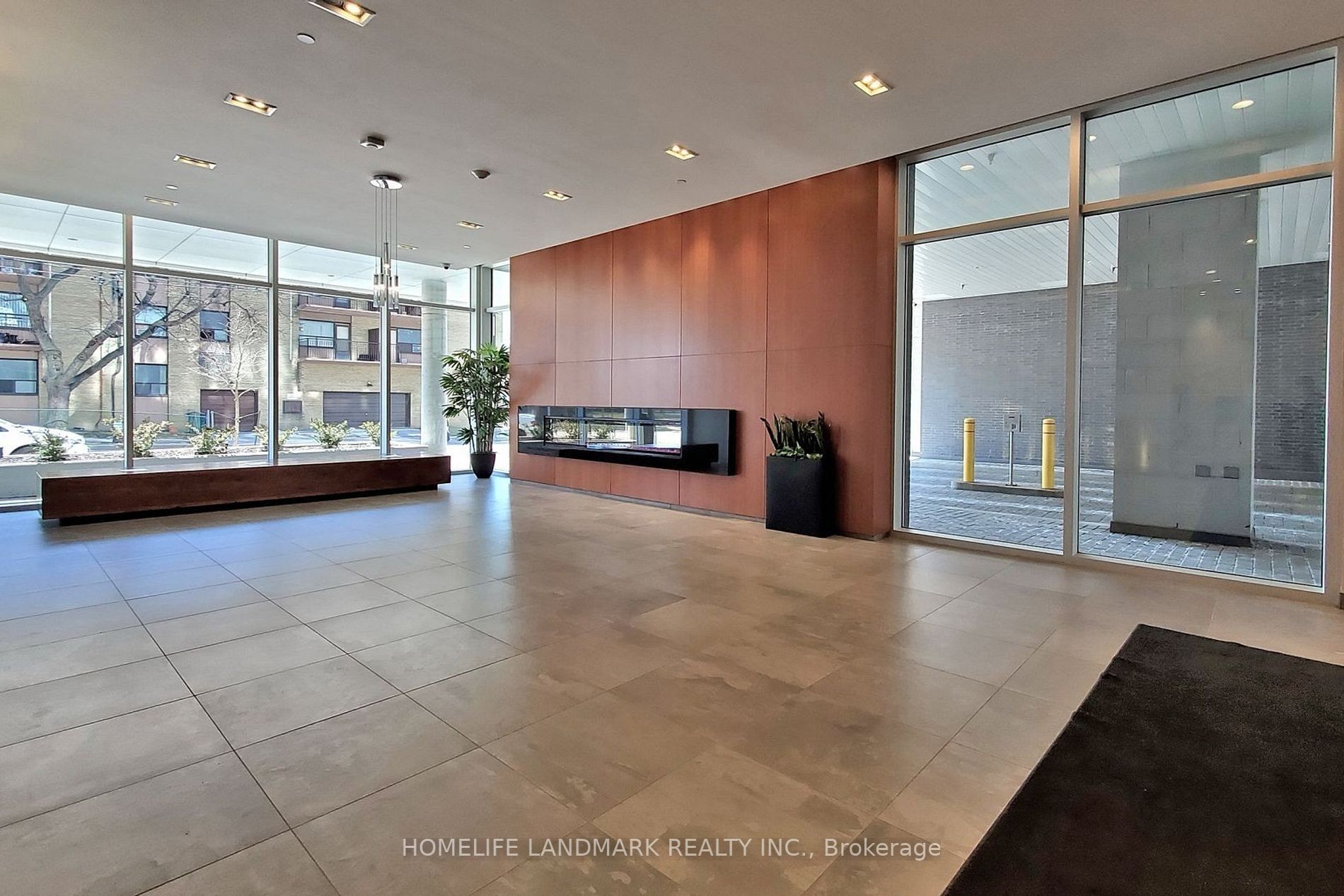 2800 Keele St, #222