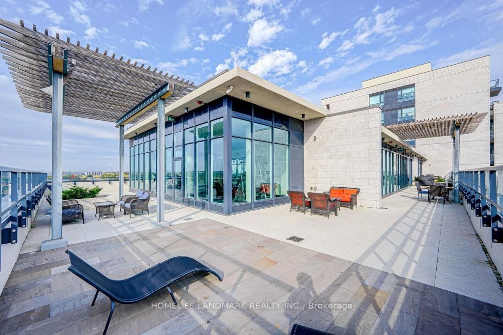 2800 Keele St, #222