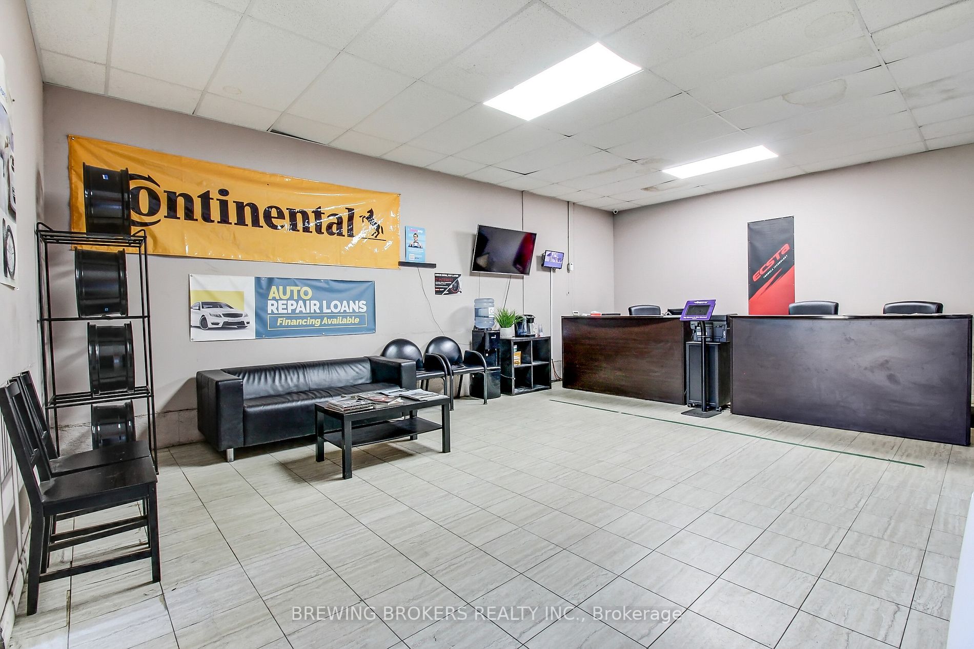 98 Rutherford Rd S, #1B