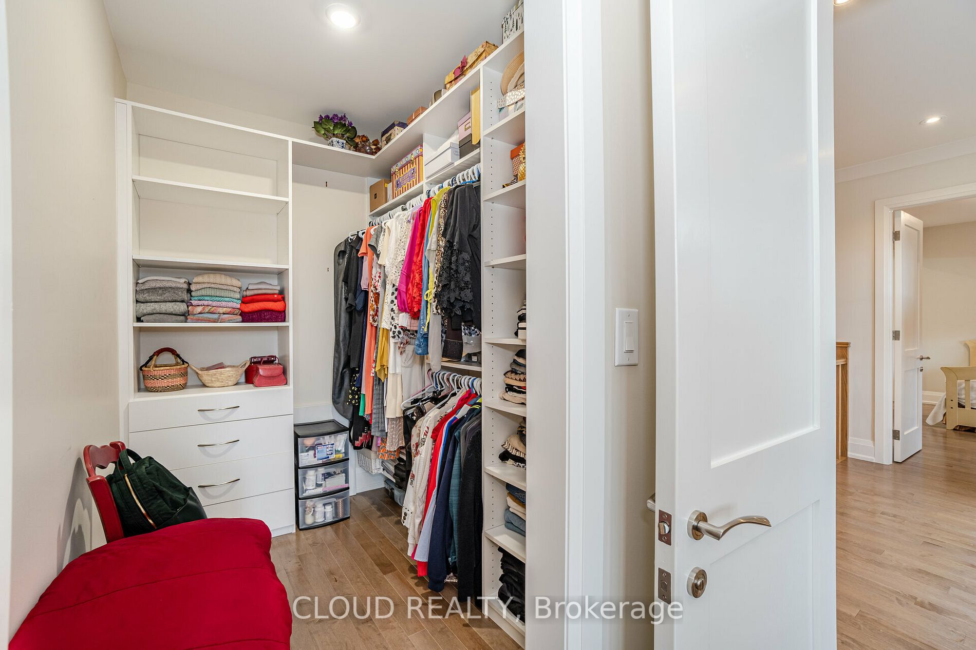 119 Russell Dr