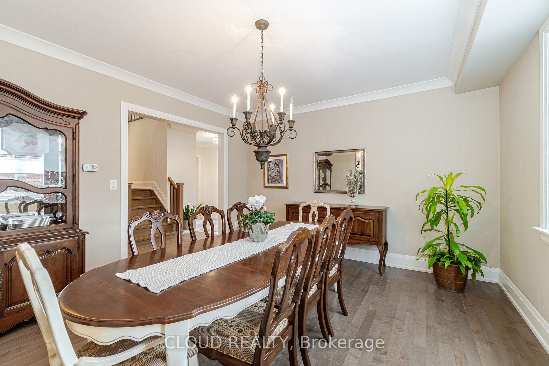 119 Russell Dr