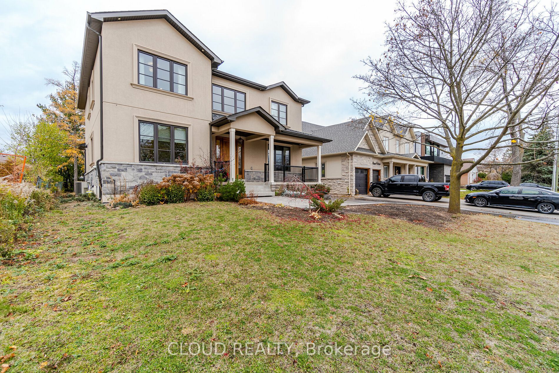 119 Russell Dr