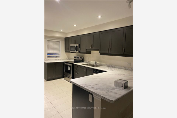 1000 Asleton Blvd, Milton