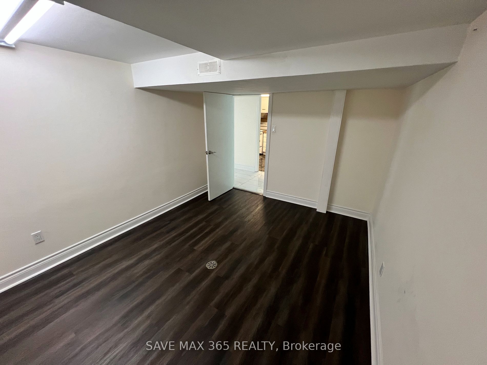 400 Targa Road, #Lower