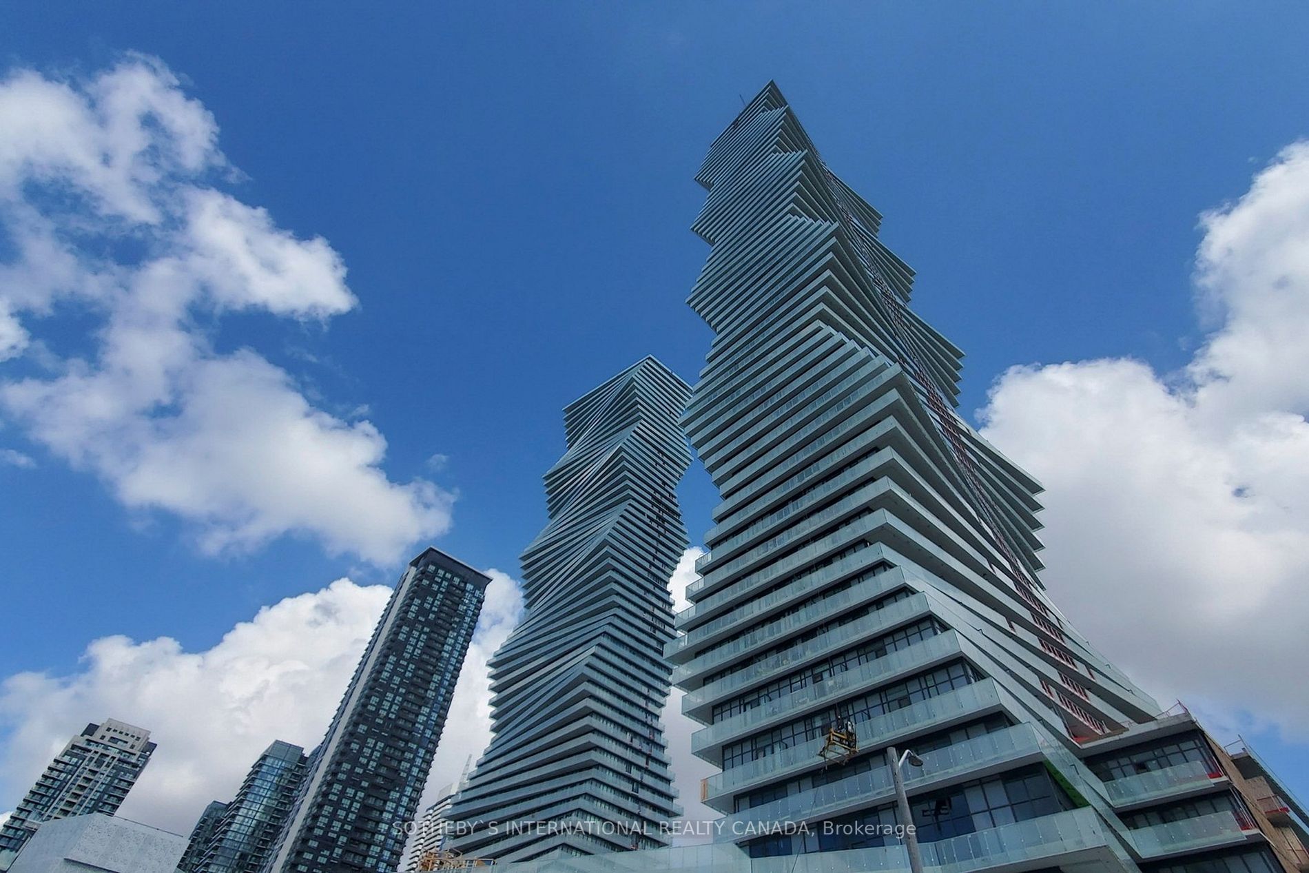 3883 Quartz Road, #1812