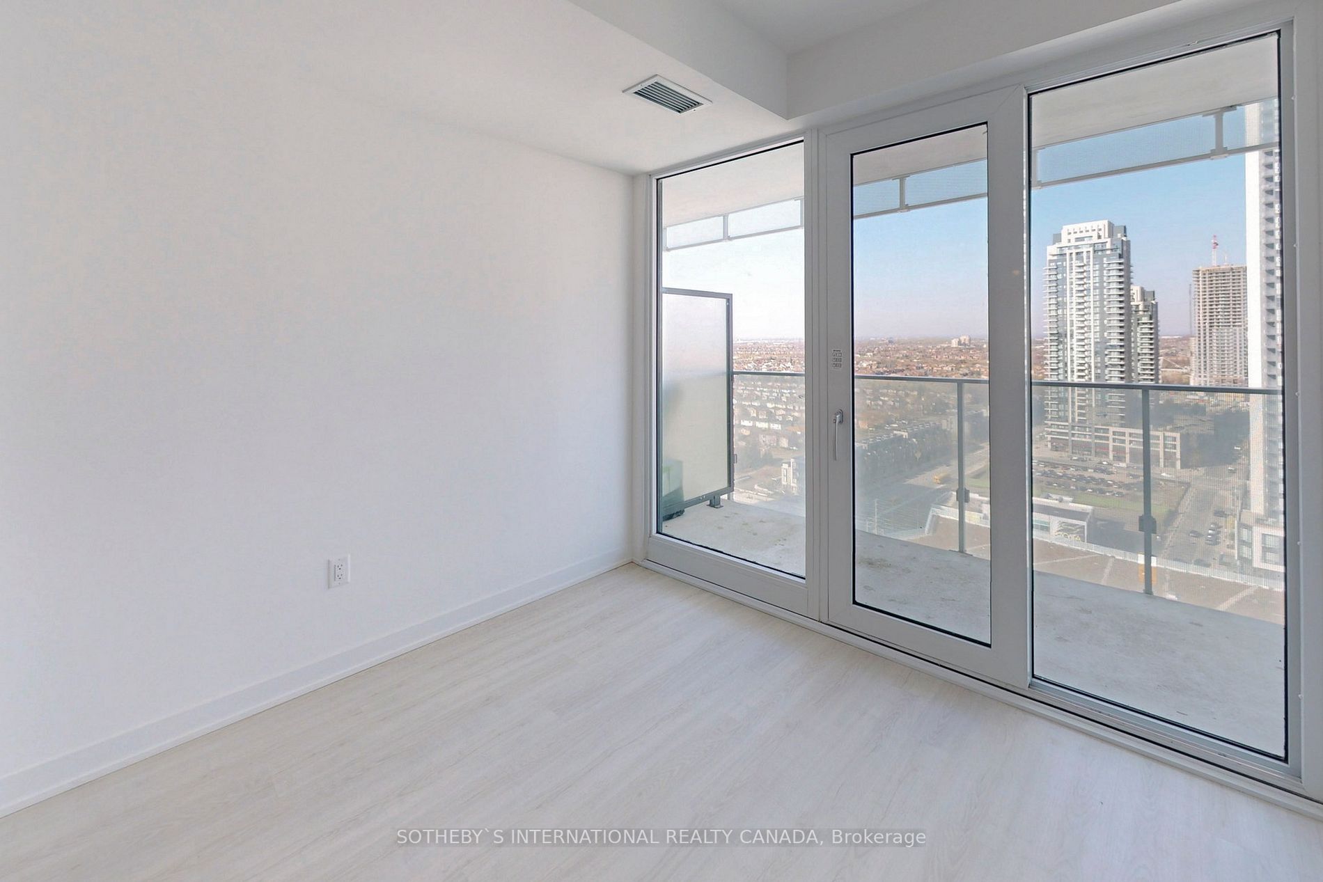 3883 Quartz Road, #1812