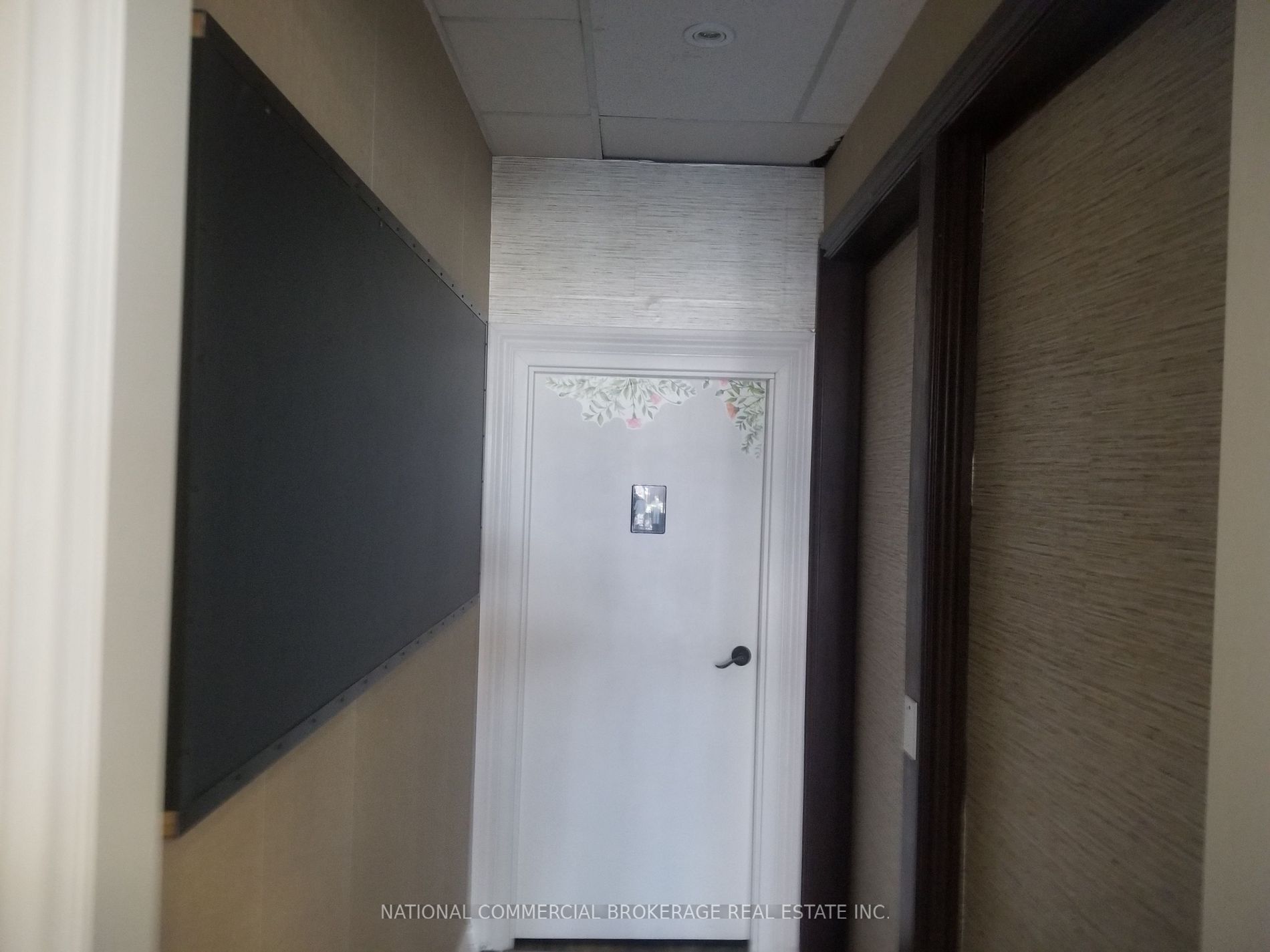 1370 Dundas St E, #14A